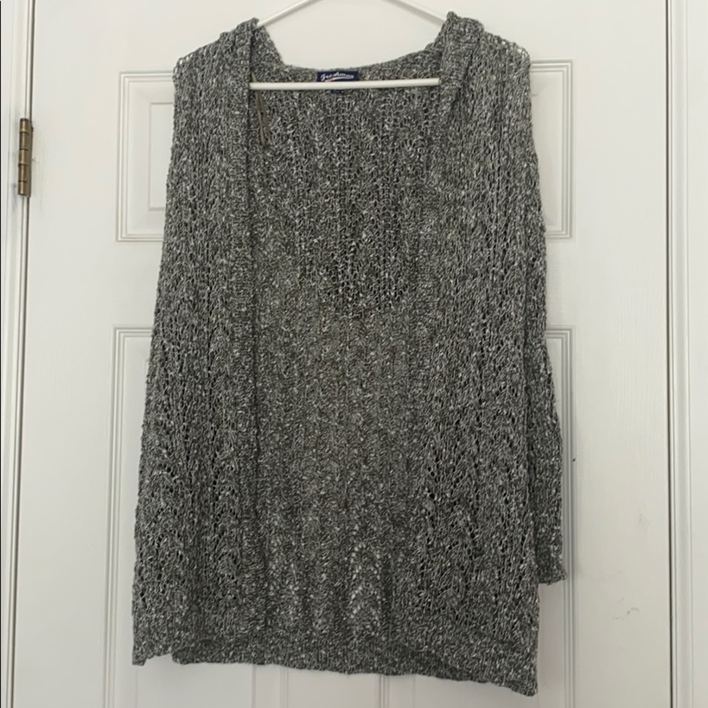 Cute greenish and white cardigan